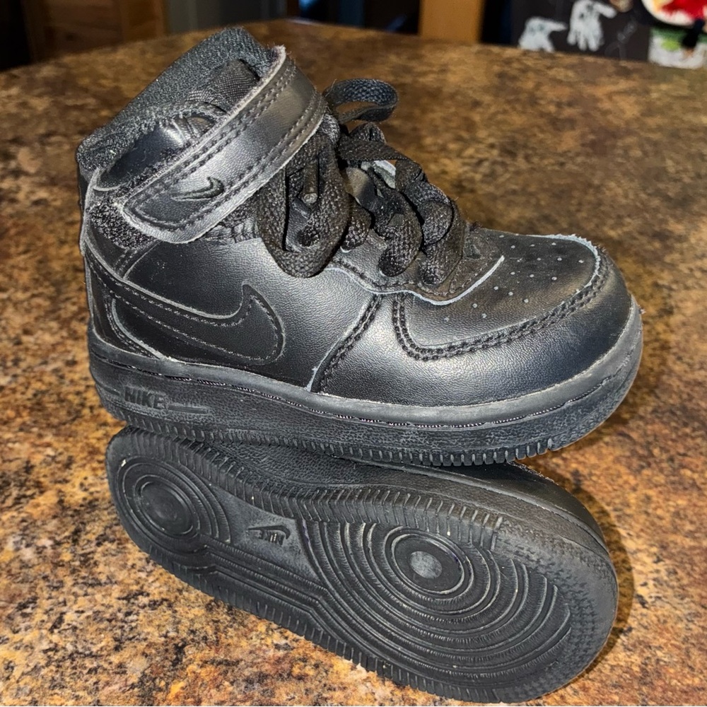 Nike Kids Air Force 1 - Black